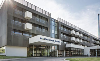 Firmengebäude der Falkensteiner Michaeler Tourism Group